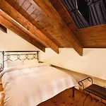 Celena Maisonettes Pensión 4*