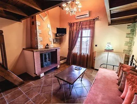 Vendégház Celena Maisonettes 4*